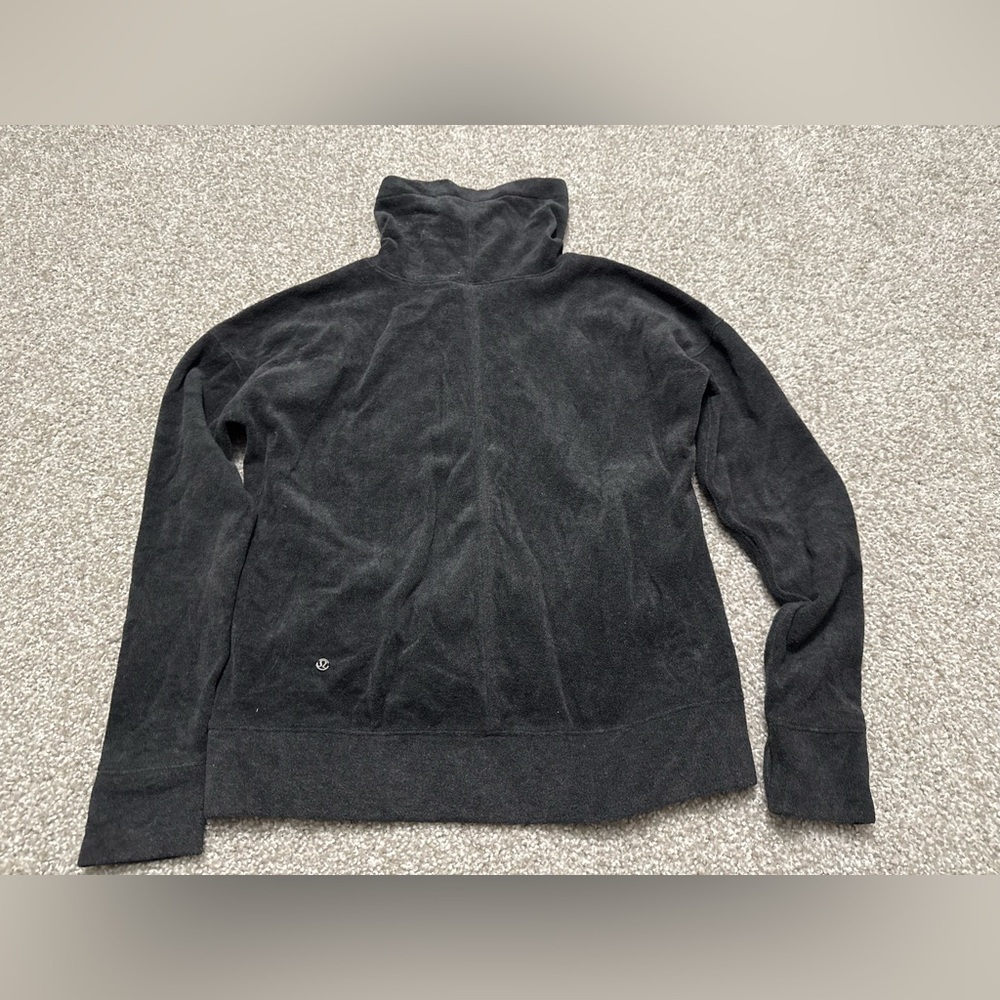 RARE Lululemon Go Forward Pullover
Heathered Core Black - Picture 3 of 3